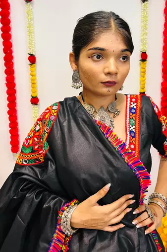 NAVRATRI SPECIAL BLACK COLOR GAMTHI WORK SEMI-STITCHED LEHENGA, UN-STITCHED BLOUSE , DUPATTA