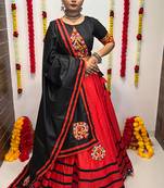 RED COLOR GAMTHI WORK COTTON SEMI-STITCHED NAVRATRI LEHENGA, UN-STITCHED BLOUSE , DUPATTA