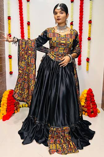 BLACK COLOR SILK PRINTED COTTON SEMI-STITCHED NAVRATRI LEHENGA, UN-STITCHED BLOUSE , DUPATTA