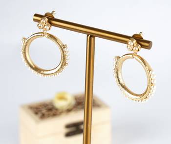 Diva Pearl Hoops 3