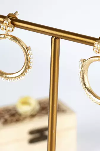 Diva Pearl Hoops