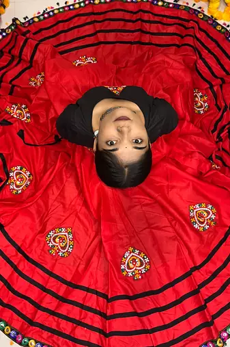 RED COLOR GAMTHI WORK COTTON SEMI-STITCHED NAVRATRI LEHENGA, UN-STITCHED BLOUSE , DUPATTA