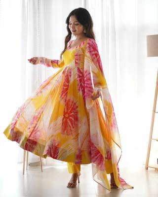 Pure Soft Organza Silk Fabric Fully Flair Kali Pattern And Canvas Patta With Pocket Pant And Dupatta 1