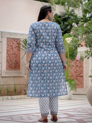 Yufta women blue pure cotton yoke design sequinned plus size plus size kurta with trousers & dupatta 3