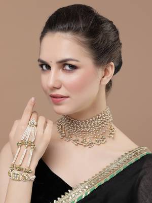 Green & gold adjustable hathphool with kundan &  american diamonds 1