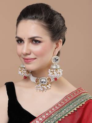 Red & white chokar necklace with kundan &  american diamonds 1
