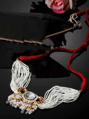 Red & white chokar necklace with kundan &  american diamonds 2