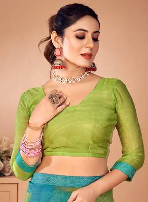 Green digital printed chiffon fancy bollywood saree with blouse 4