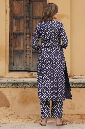 women navy blue geometric straight kurta pant and dupatta set