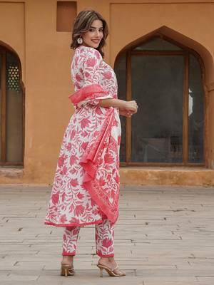 women red floral anarkali kurta pant and dupatta set 4
