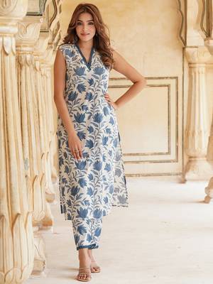 women blue floral straight kurta pant set 5