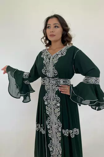 Green Zari Stone Work Georgette Islamic Style Beads Embedded Partywear Kaftan Long Gown Evening wear Dubai kaftan