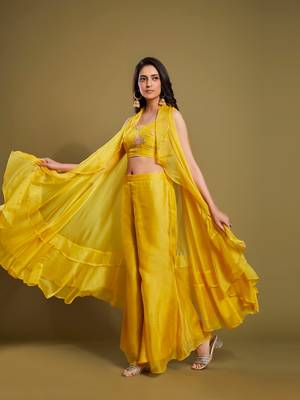 Yellow Organza Plain Indo-Western Suit  3