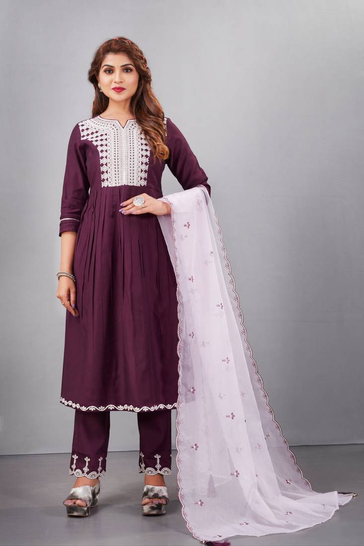 Salwar Suit Embroidered With Digital Print Dupatta And Trim Embroidery On Pant