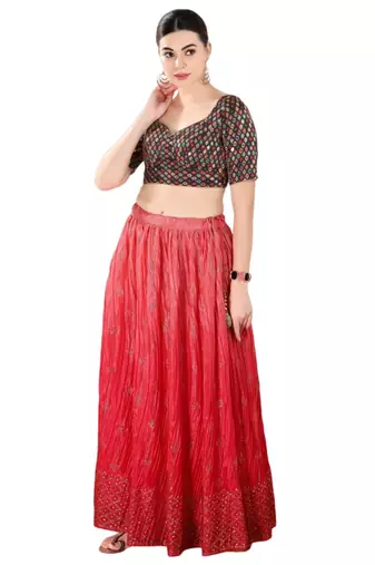 Padded Georgette Sweatheart Neck Blouse