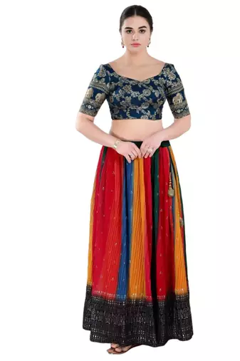Padded Jacquard Sweatheart Neck Blouse