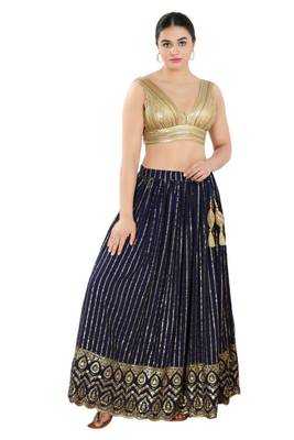 Padded Net V-Neck Blouse 5