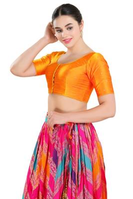 Padded Brocade Round Neck Blouse 3