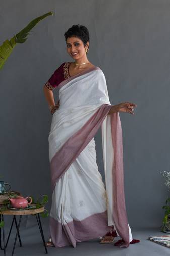 Suta Off White Woven Design Pure Cotton  Saree