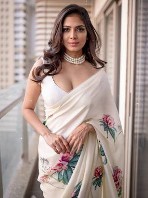 Cream Satin Multicolor Floral Printed Saree with Unstitched Blouse Piece 2