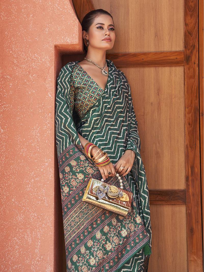 Attractive Green Digital Printed Crepe Festival Wear Saree With Blouse