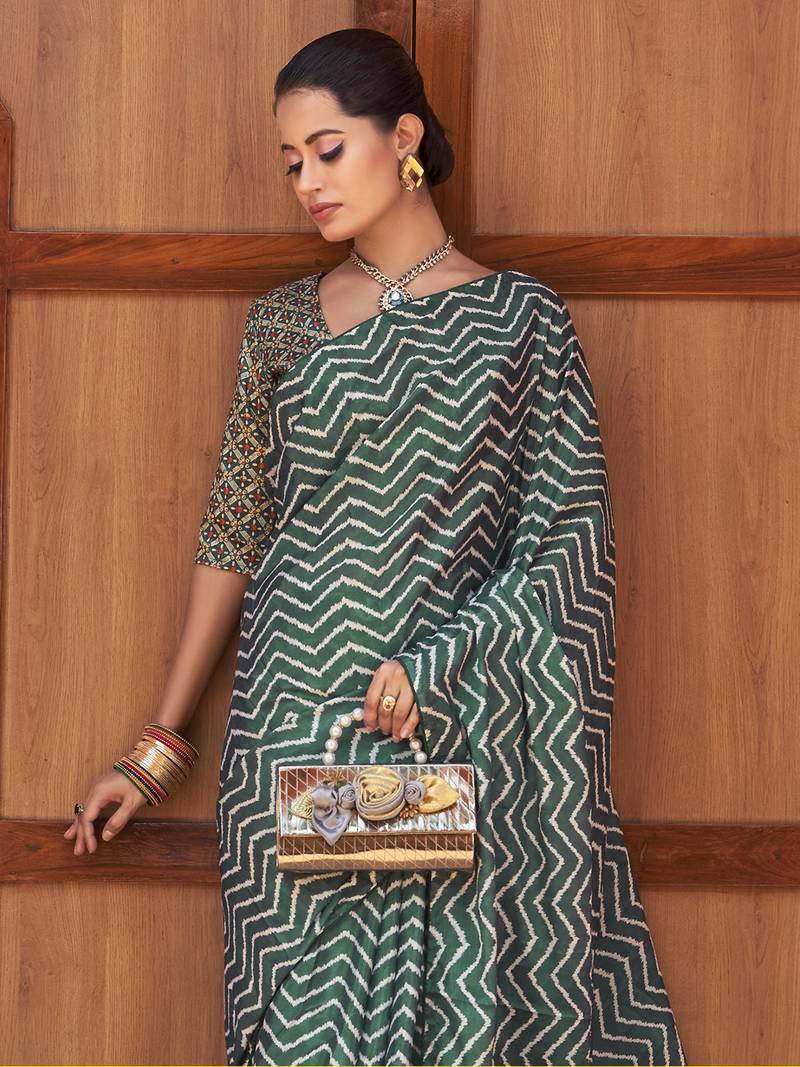 Attractive Green Digital Printed Crepe Festival Wear Saree With Blouse