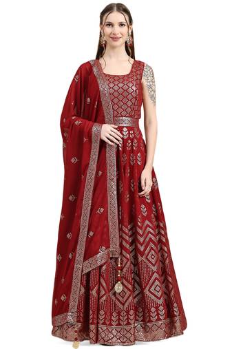 JUST FASHION Embellished Georgette Ethnic Gown With Dupatta