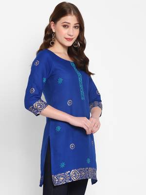 Women cotton printed straight  kurta 4
