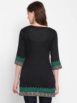 Women cotton printed straight  kurta 3