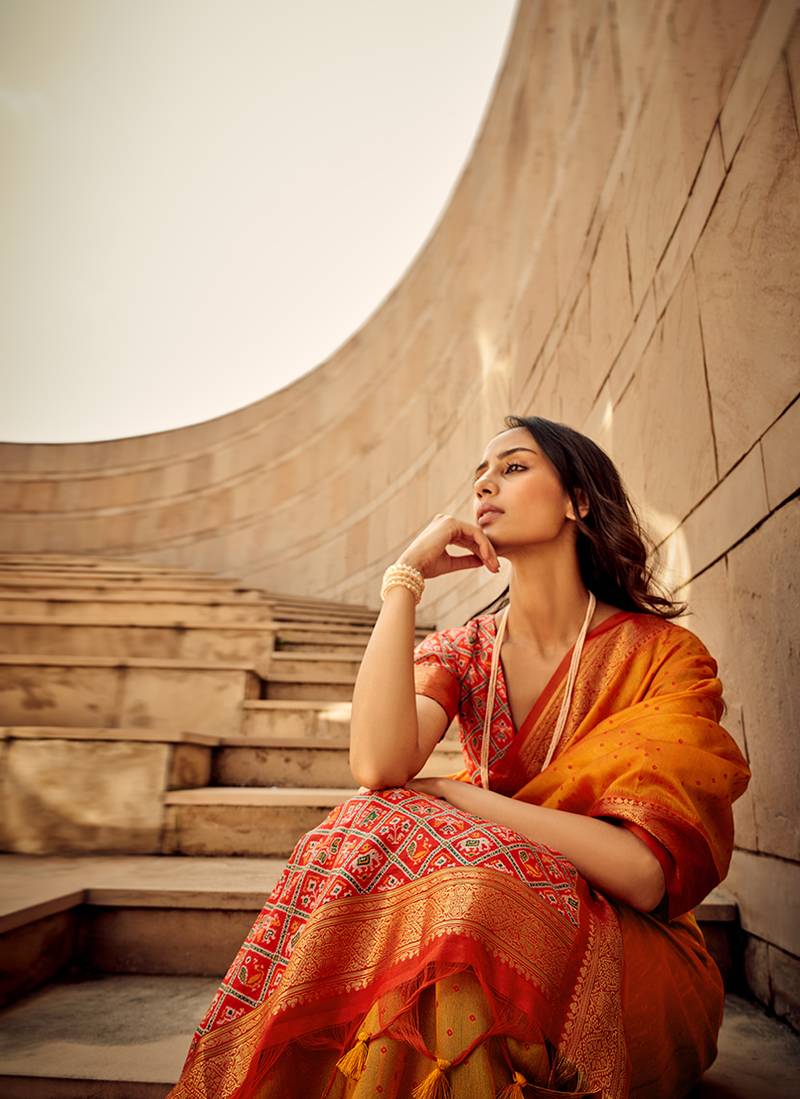 Amber color weaving border handloom silk saree with blouse