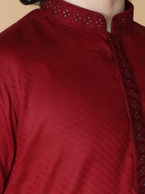 Maahii fabs kurta set for men 4