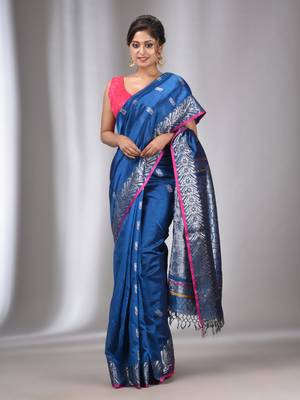 Teal Blue Silk Matka Handwoven Saree With Texture Border 2