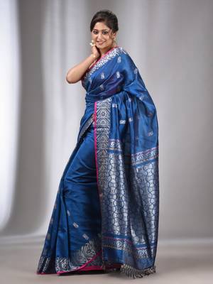 Teal Blue Silk Matka Handwoven Saree With Texture Border 3