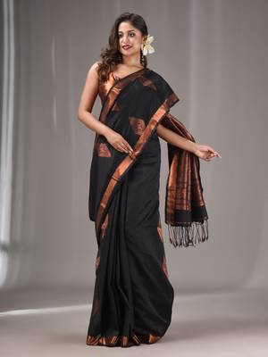 Black Silk Matka Handwoven Saree With Texture Designs 2