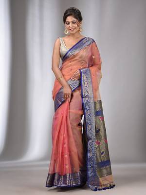 Peach Muslin Handwoven Saree With Nakshi Border 1