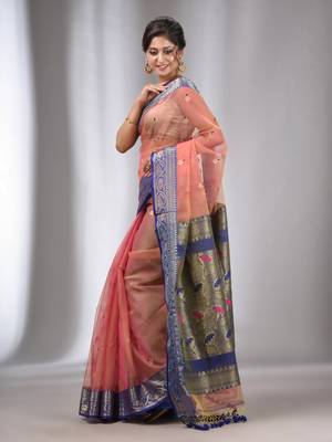 Peach Muslin Handwoven Saree With Nakshi Border 3