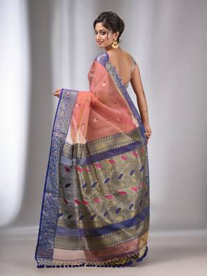 Peach Muslin Handwoven Saree With Nakshi Border 4