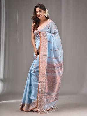 Baby Blue Silk Matka Handwoven Saree With Texture Border 3