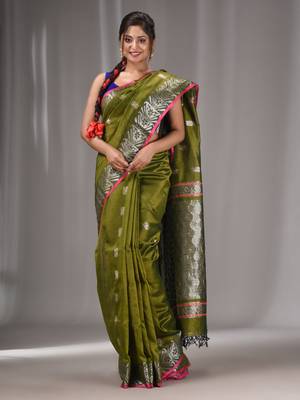 Sap Green Silk Matka Handwoven Saree With Texture Border 1