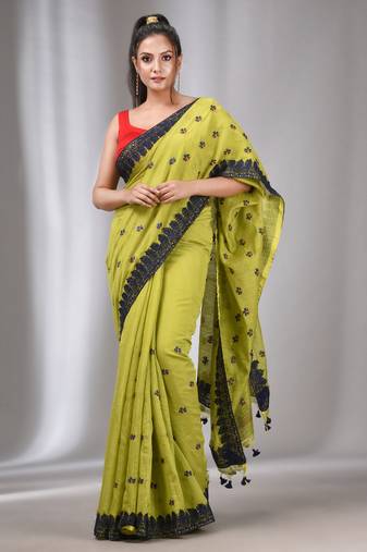 Lime Green Blended Cotton Handwoven Saree With Flower Motifs
