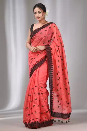 Salmon Red Blended Cotton Handwoven Saree With Flower Motifs