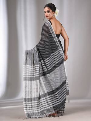 Black Cotton Handwoven Saree with Stripes Designs 4