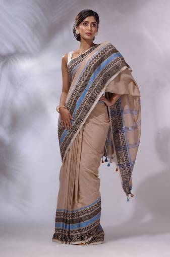 Beige Cotton Handwoven Saree With Texture Borders