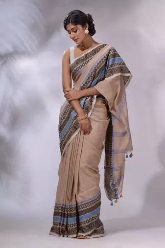 Beige Cotton Handwoven Saree With Texture Borders