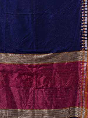 Blue Cotton Handwoven Saree With Geometric Borders 5