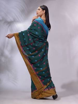 Teal Cotton Handwoven Saree With Texture and paisley Borders 4