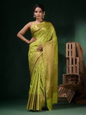 Light Green Silk Blend Handwoven Soft Saree With Ethnic Motifs 1