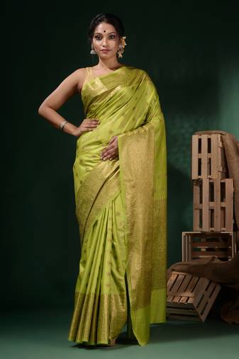 Light Green Silk Blend Handwoven Soft Saree With Ethnic Motifs