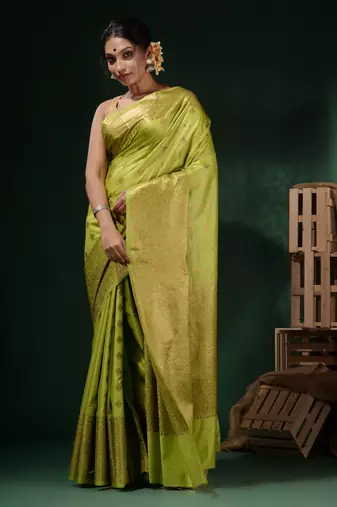 Light Green Silk Blend Handwoven Soft Saree With Ethnic Motifs