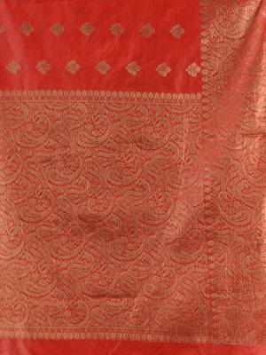 Red Silk Blend Handwoven Soft Saree With Ethnic Motifs 5